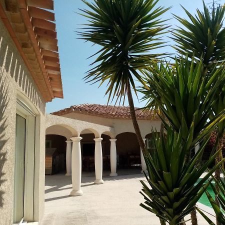فيلا Bienvenue A L Hacienda Magalas المظهر الخارجي الصورة