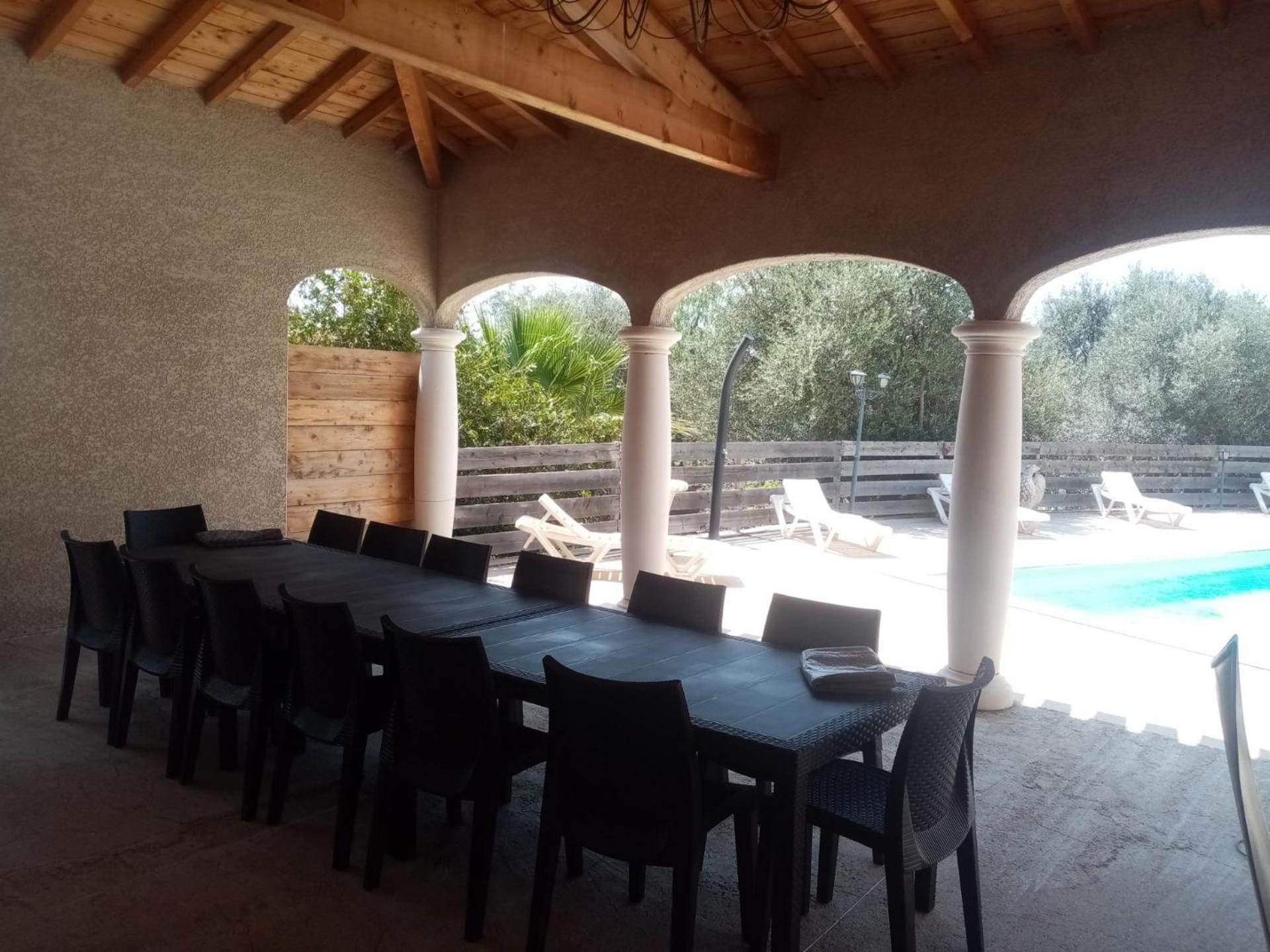 فيلا Bienvenue A L Hacienda Magalas المظهر الخارجي الصورة