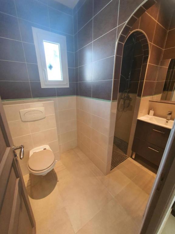 فيلا Bienvenue A L Hacienda Magalas المظهر الخارجي الصورة